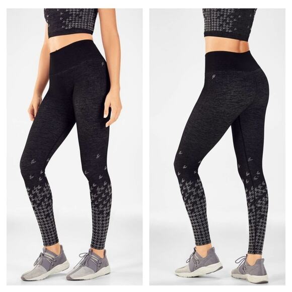 Fabletics Seamless Second Skin Houndstooth Legging - Picture 1 of 4